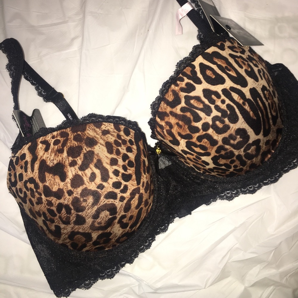 Leopard print Laced bra